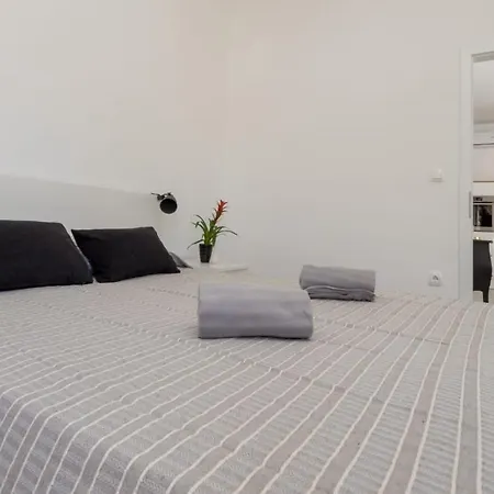 Lis Apartment Pomer