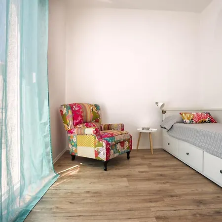 Apartment Lis